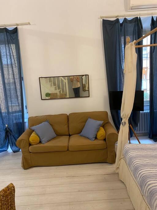 Paola Colosseum Iii Appartement *